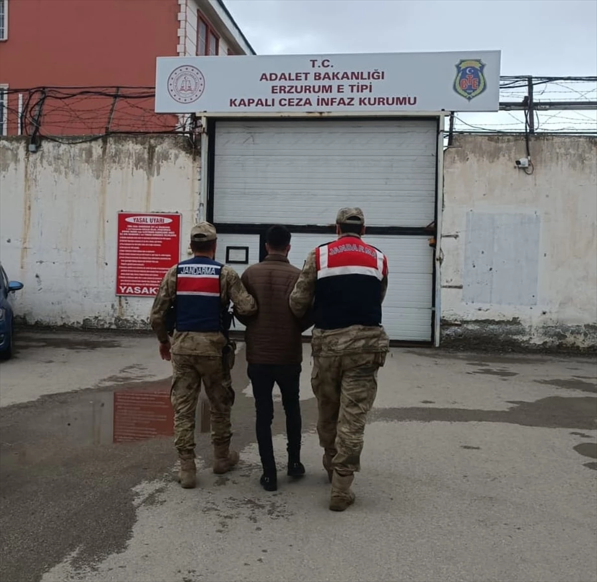 Erzurum’da düzenlenen ‘JASAT Mercek-6’ operasyonunda 2 zanlı tutuklandı