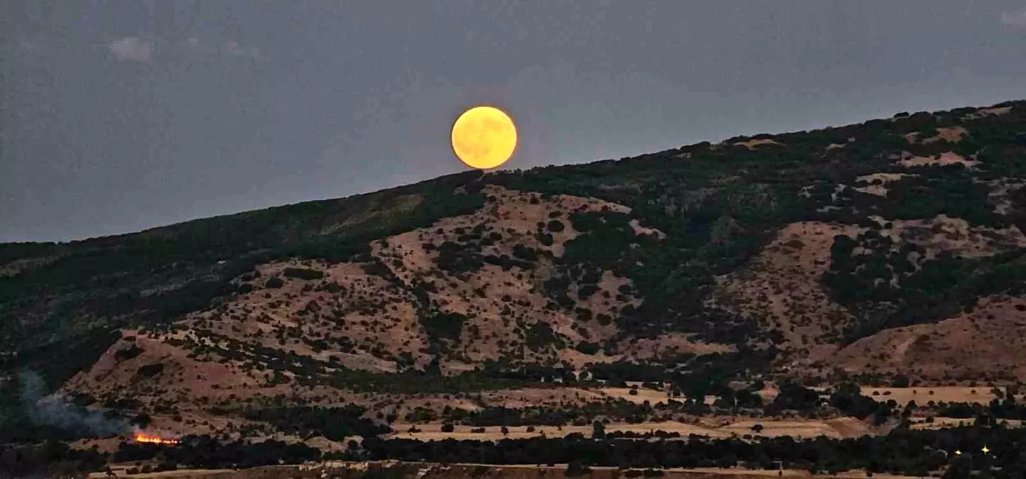 bitliste kanli ay tutulmasi 7khtECqI