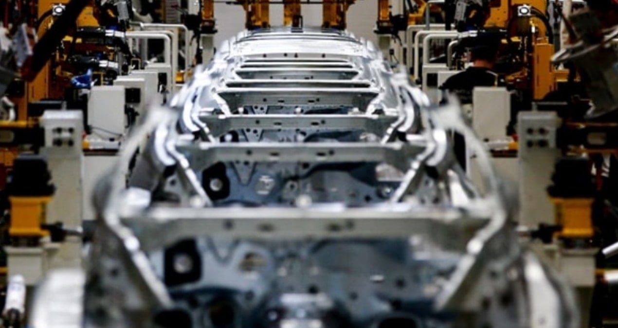 otomotiv devi bin calisani isten cikaracak zL93y47f