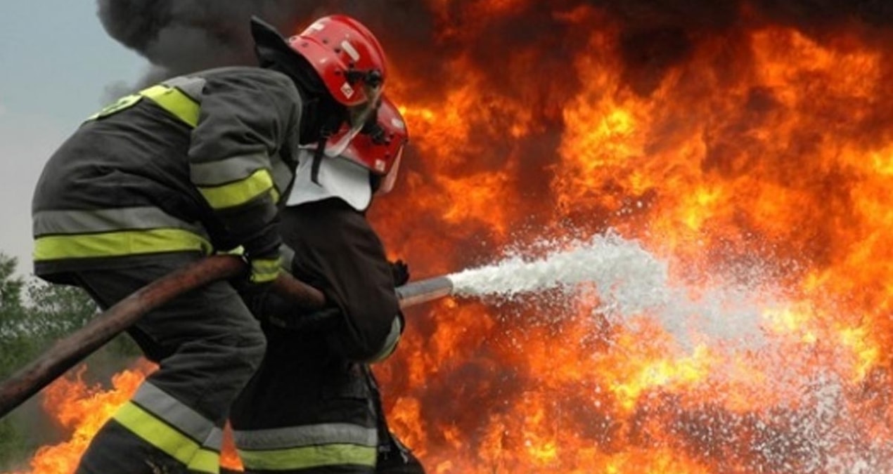 yangin 3 evi kullanilmaz hale getirdi zZFYk6gN