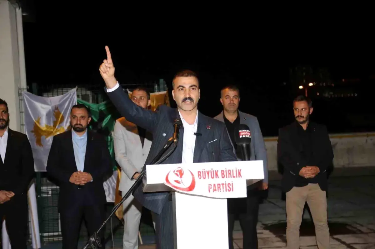 zulme sessiz kalmak insanlik sucudur S4ObSquk.jpg