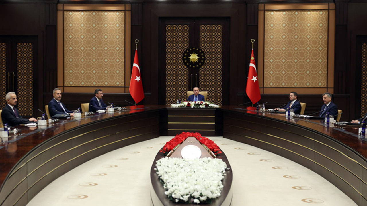 Kontrolden Çıkan Araç Takla Attı: Sürücü Şans Eseri Kurtuldu