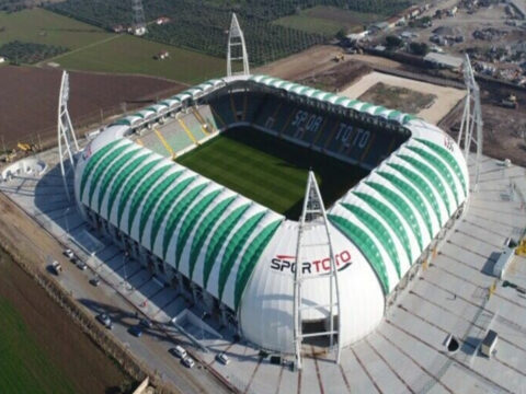 Tff 1 lig ekibi yeni stadini bin 738 kilometre otede buldu 5 yildir kimse KYEwsyQl